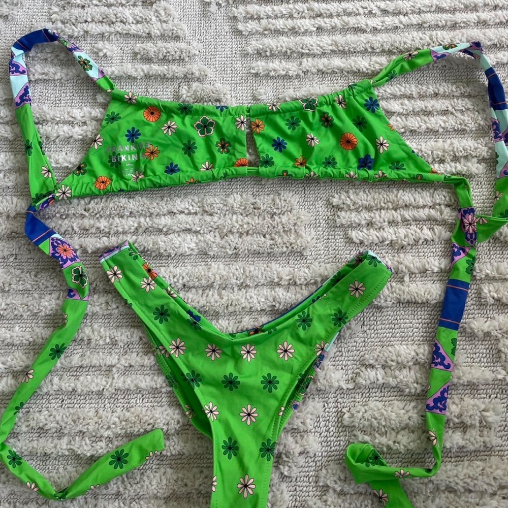 Frankie's Bikinis Versailles Bikini set